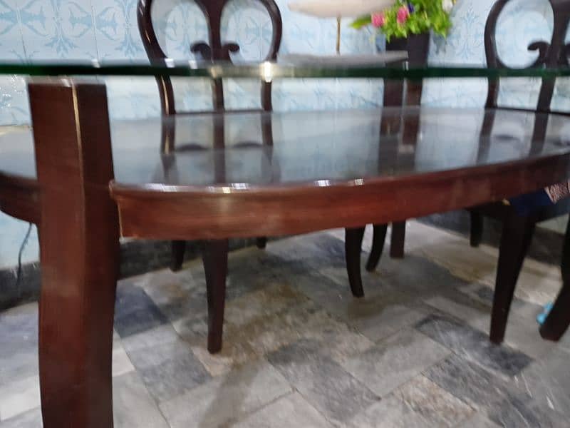 wood oval Shape Dining Table with 6 velvet seat Chairs 1