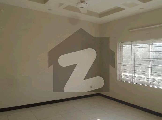 3200 Square Feet House In G-9 For Sale At Good Location 5