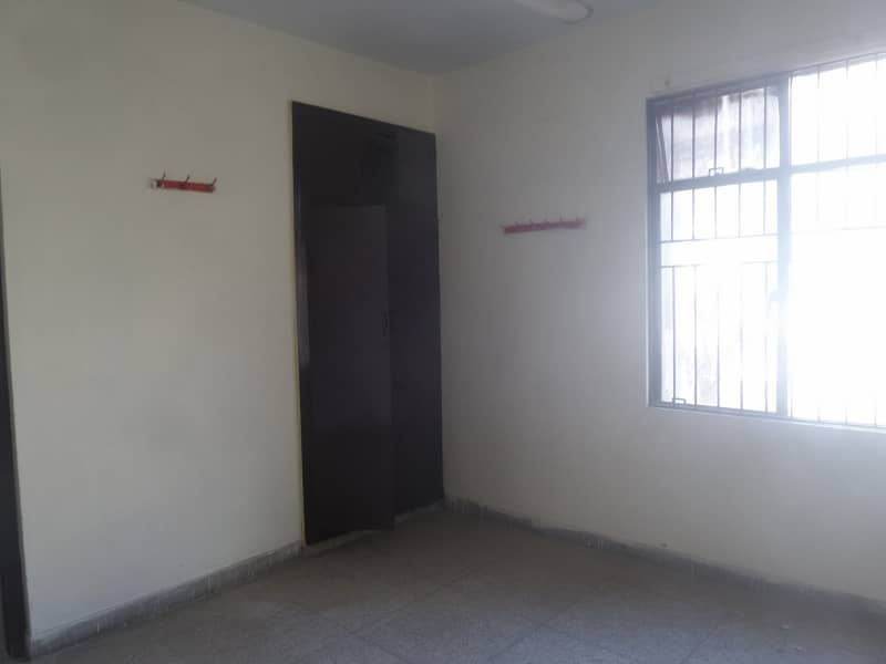 1100 Square Feet Flat Ideally Situated In G-8 Markaz 2