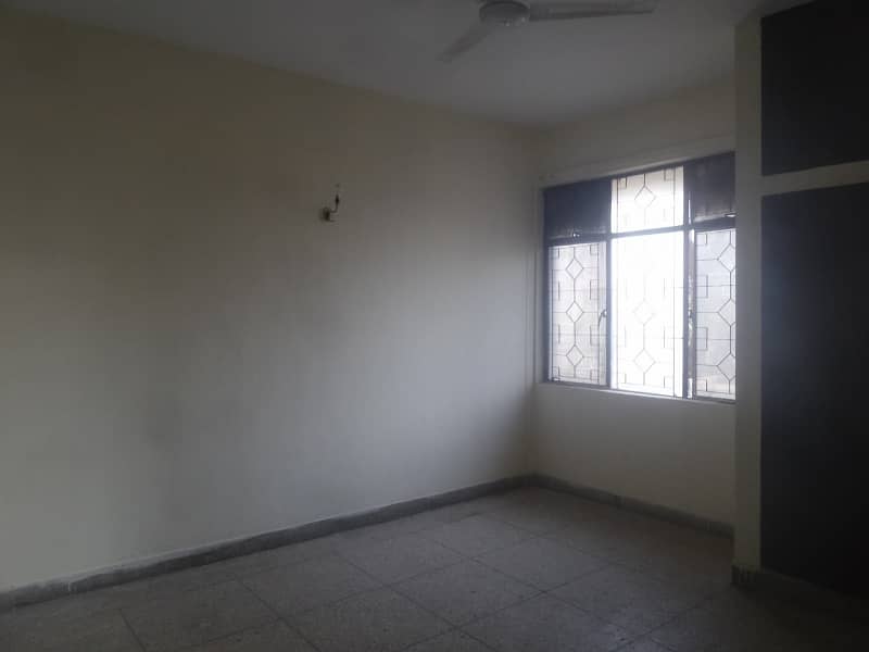 1100 Square Feet Flat Ideally Situated In G-8 Markaz 3