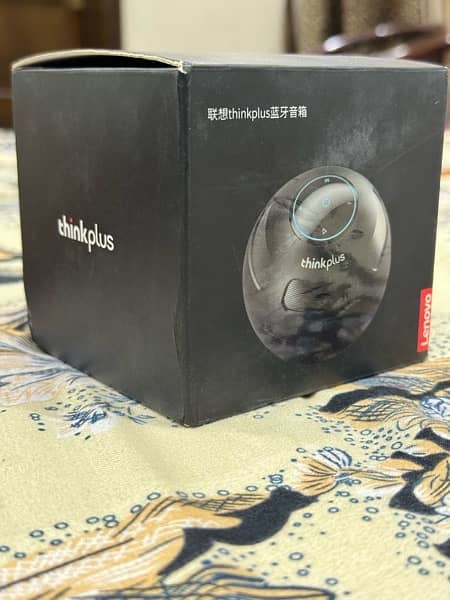 Lenovo ThinkPlus Bluetooth Speaker 1