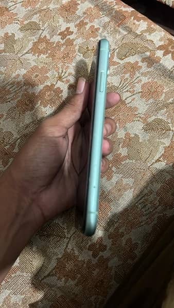 iphone 11 128 gb contact 03132163147 3