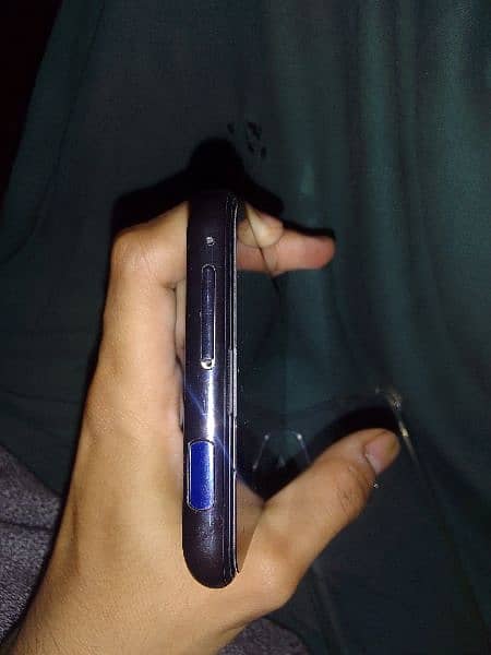 huawei y9 prime 4/128 all ok urgent sale in lush condition 2