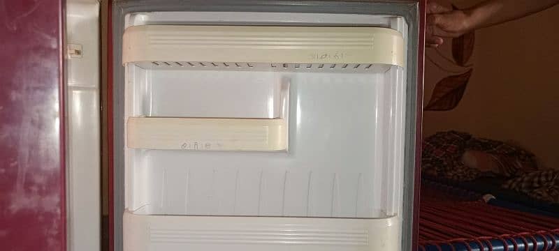 Orient Refrigerator, Orient company ka Fridge 15