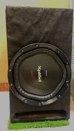 Sony xplod original woofer for sale with amplifier