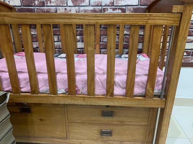 pure wooden babycot 1