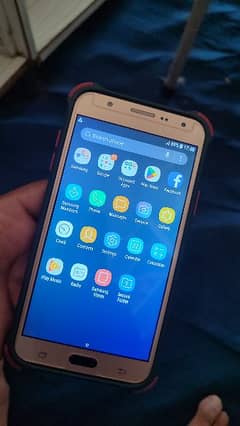 Samsung J7 Core