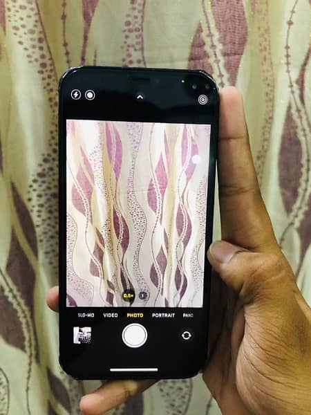 iPhone 12 10/8.9 condition water pack 10