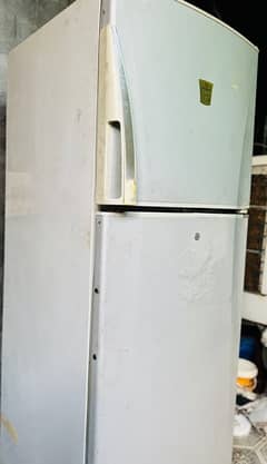 Dawlance refrigerator 14 cubic