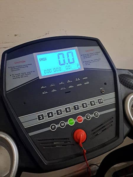 treadmils. (0309 5885468). ellipticals. spin bikes. home gym. gym cycles 0