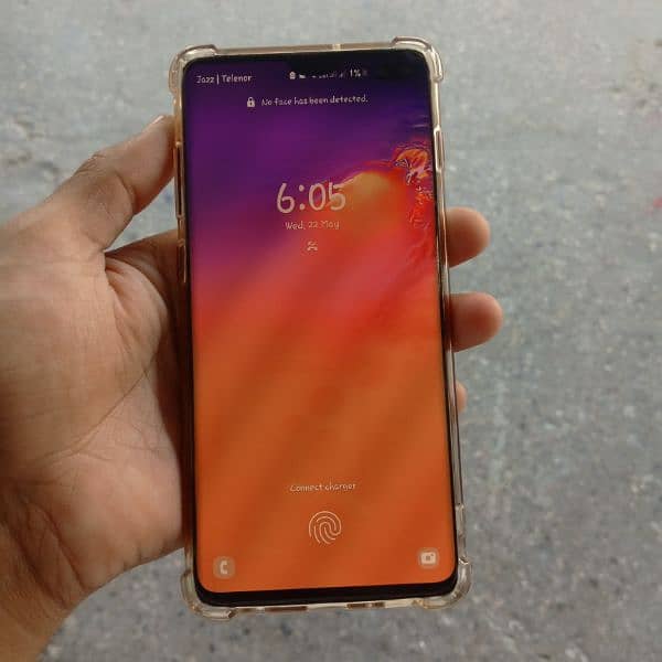 Samsung S10 plus 0