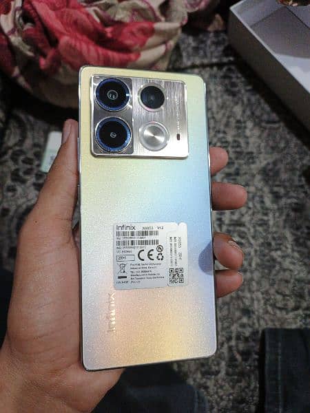 Infinix Note 40 8/256 GB Urgent Sale only serious Byers can contact 1