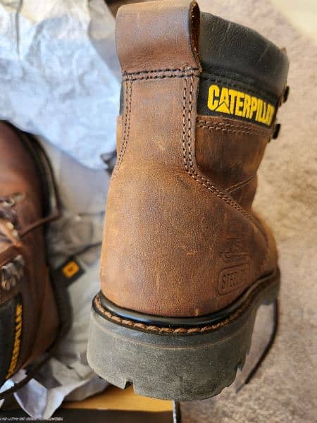 Caterpillar CAT shoes Steel toe Brand new  Mens Boot shoe 13