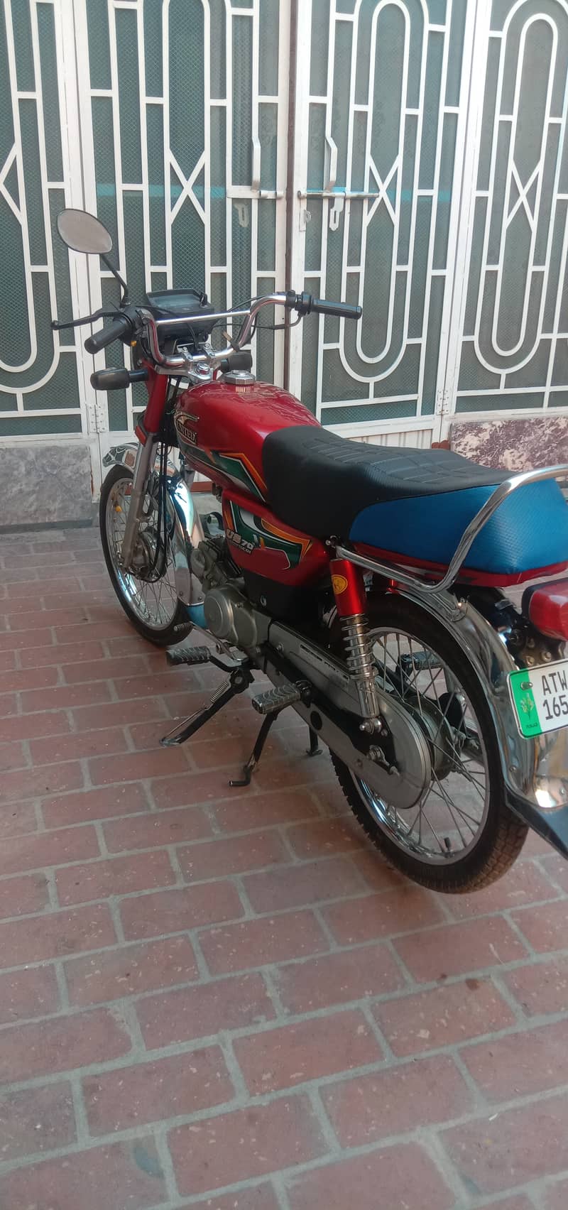 United bike,2022 model, Attock Rigistered 3