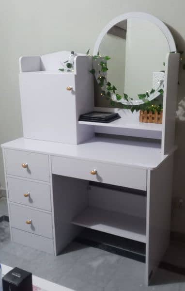 Bed and dressing table vanity for sale 6