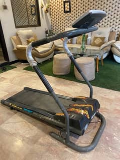 Electric treadmill in best clean and working condition