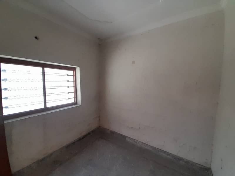 Single Storey House Available For Sale In Liaqat Coloney 4