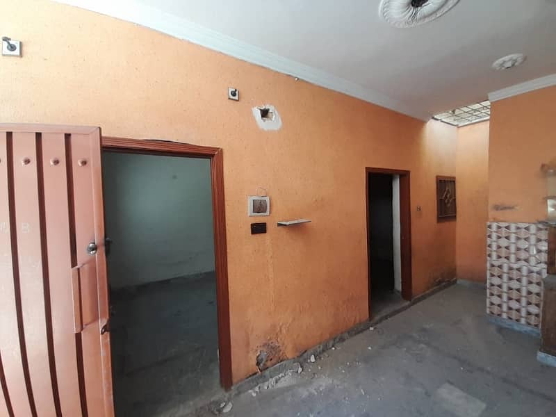 Single Storey House Available For Sale In Liaqat Coloney 7