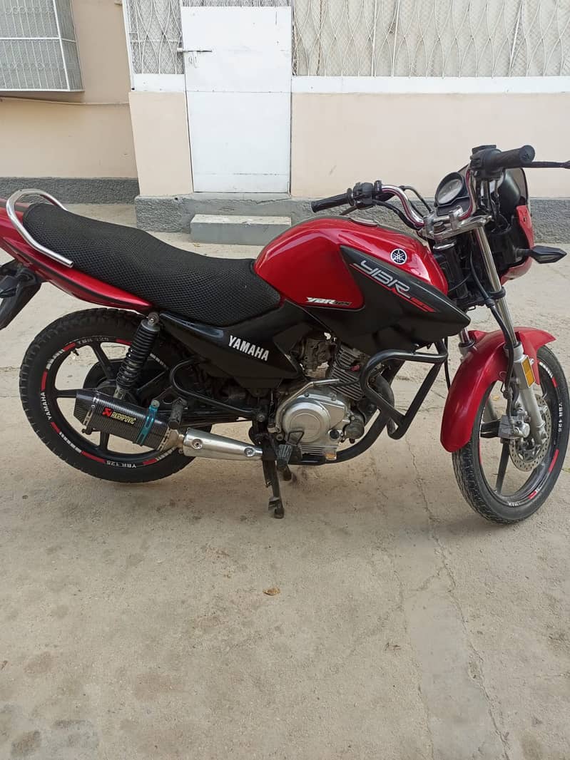 YAMAHA YBR 125 Model 2019 1