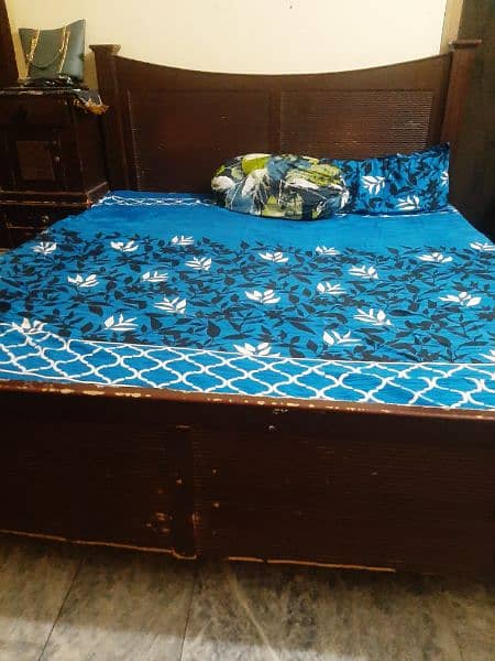 wooden bed set with side tables 1
