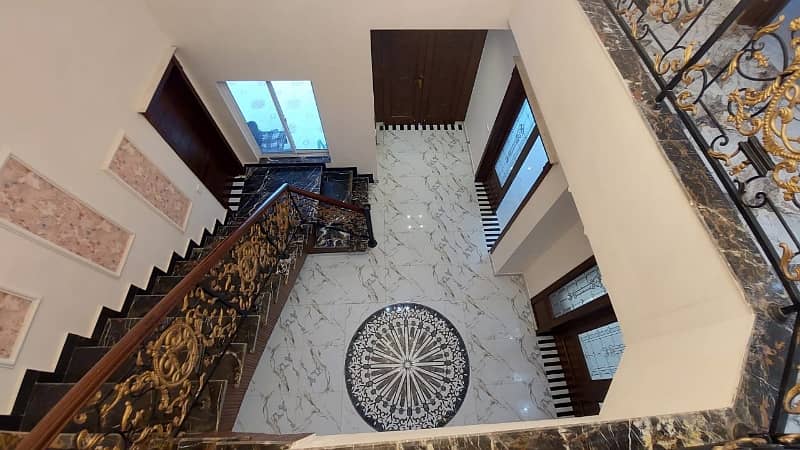 1 Kanal Brand New Fully Luxurious House For Sale in Sector C Bahria Town Lahore 4
