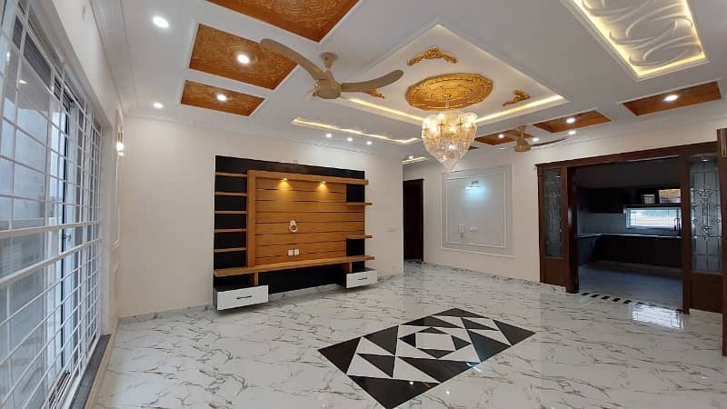 1 Kanal Brand New Fully Luxurious House For Sale in Sector C Bahria Town Lahore 20