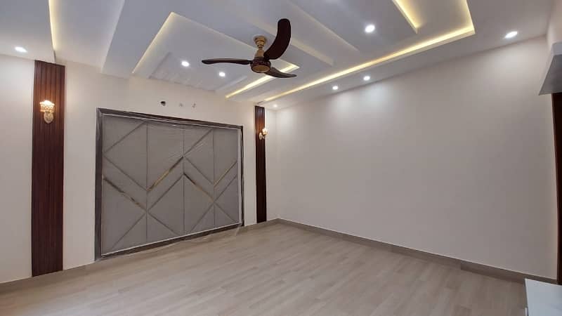 1 Kanal Brand New Fully Luxurious House For Sale in Sector C Bahria Town Lahore 37