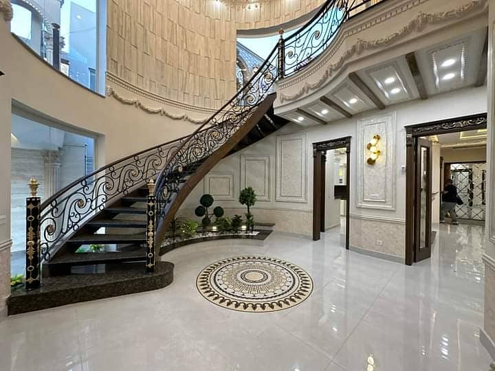 1 kanal Ultra Classic House For Sale In Bahria Town Lahore 12