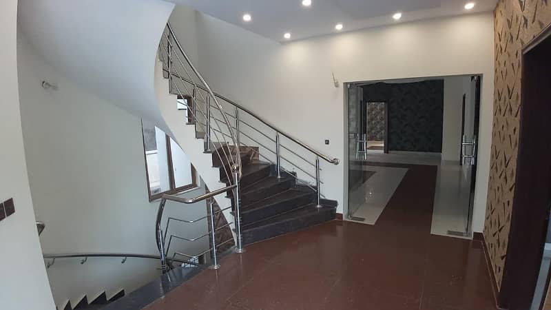 1 Kanal House For Sale In Bahria Town Lahore 11