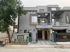 5 Marla Brand New Lavish House For Sale In Jinnah Block Bahria Town Lahore 0