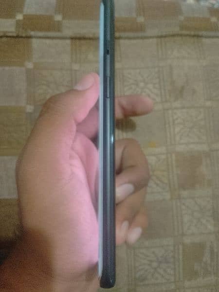 OnePlus 8 5G 8/128 3