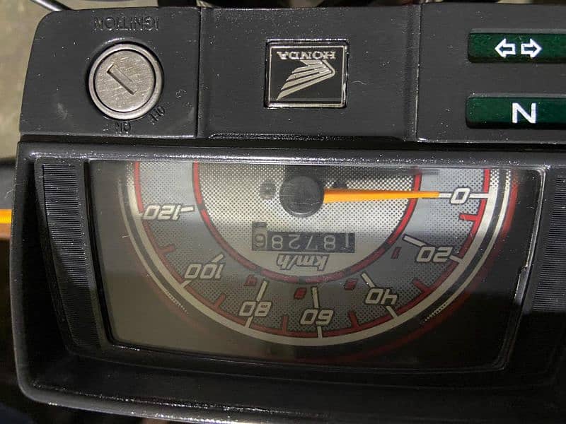 Honda CD 70. 1