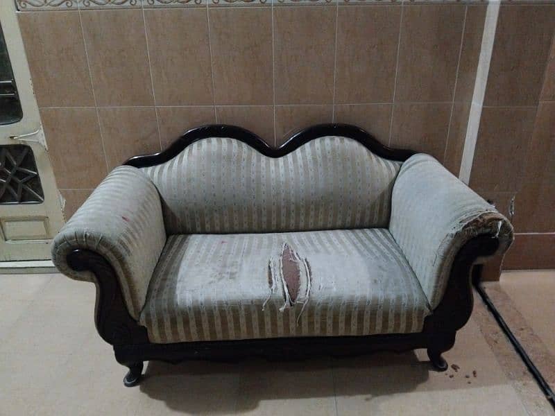 2 seater sofa for sale 0