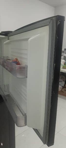 Dawlance refrigerator 9