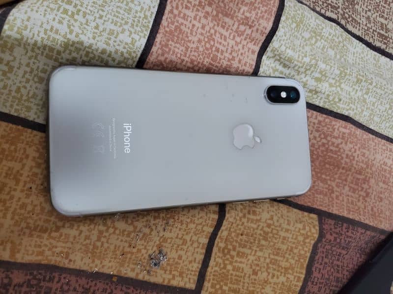 iphone  x 64 gb pta approved complete saman 7