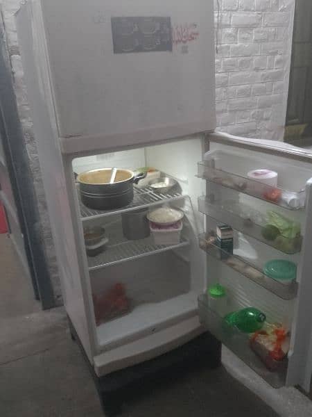 Dawlance Refrigerator is good Condition 3