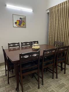 8 seater dining table made qith shesham wood