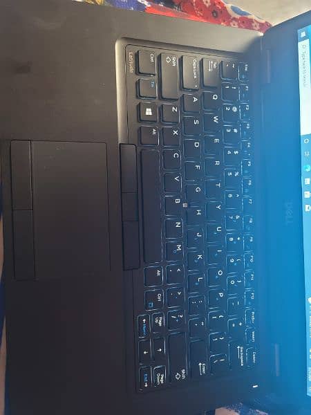 laptop 10by9 condition only laptop 2