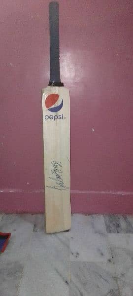 Pepsi cricket bat 1