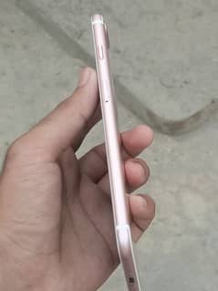I phone 7 plus 128 GB PTA approved 0