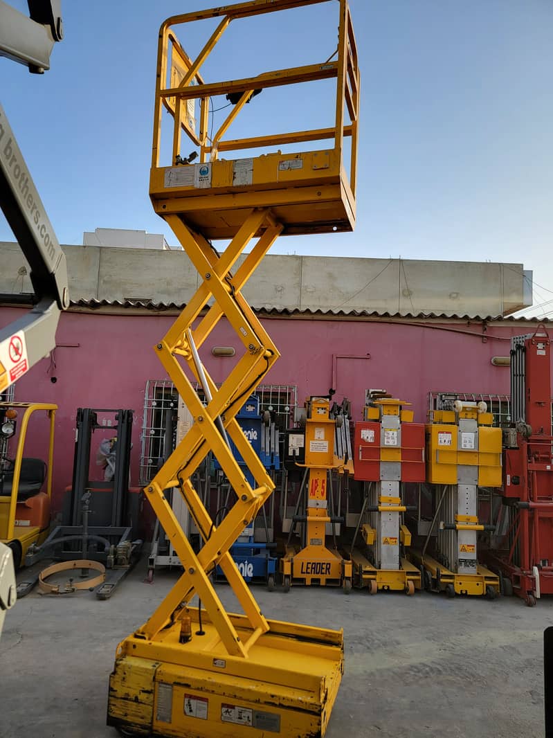 DingLi JCPT3.0-III Aerial Platform Scissor Lift Man Lift for Sale Lift 0