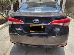 Toyota Yaris ATIV X 2021 FULL OPTION