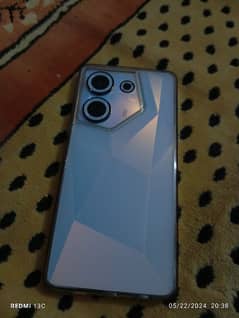 i am selling my camon 20 in very good condition
