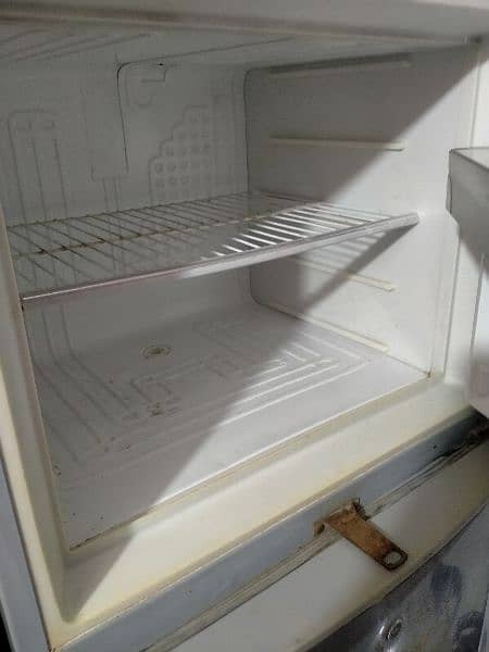 refrigerator 2