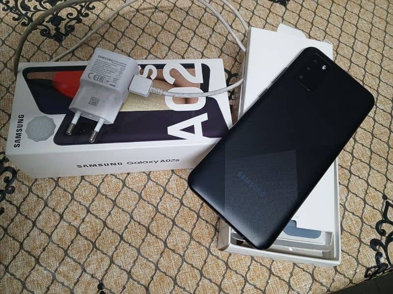 I want to sell my Samsung Galaxy A02s like New 4Gb 64Gb 1