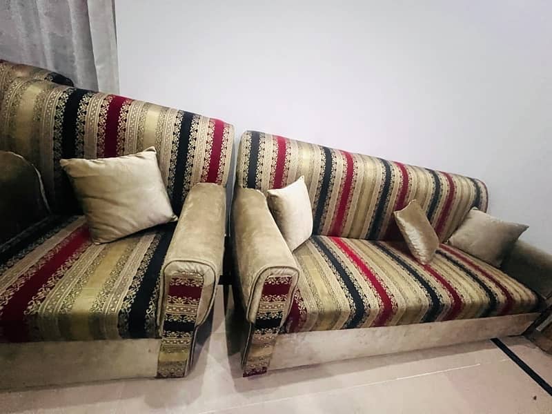 5 Seater Sofa Set for Sale 4