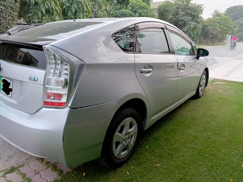Toyota Prius S package 2011/2015 3
