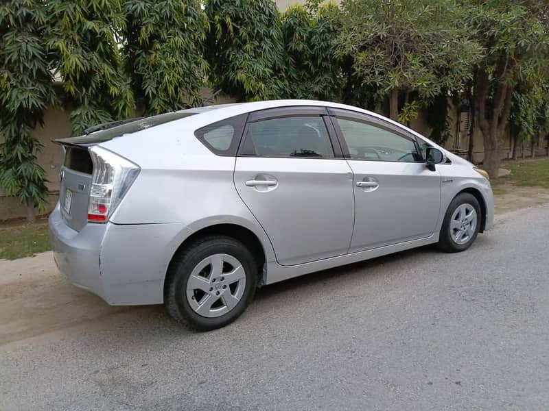 Toyota Prius S package 2011/2015 6