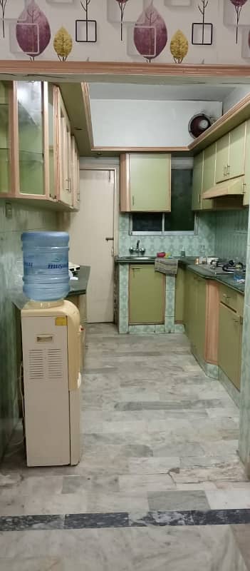 2 BED DD FLAT FOR SELL IN GULSHAN BLK-7 NAJEEB PLAZA 18