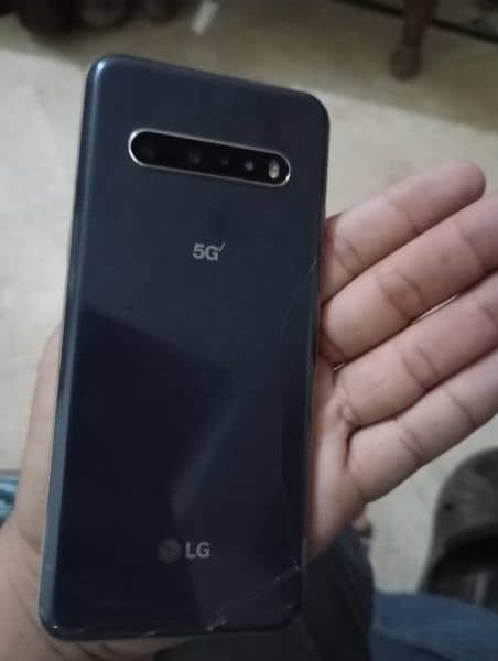 LG V60 8/128gbs think 5g. condition 10/9,price 39000 4